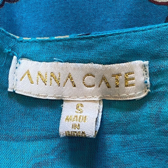 Anna Cate from Tuckernuck Vibrant Floral V-Neck Mini Dress - Picture 2 of 6